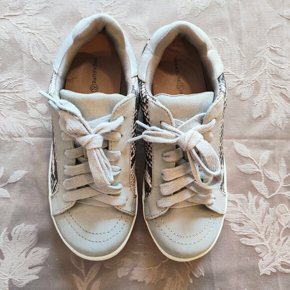 Treasure & Bond Lucy Snakeskin and Suede Girl's Sneakers, Size 2, Used - Picture 5 of 16